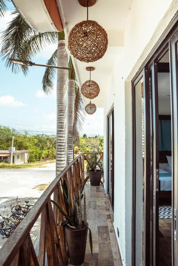 Hotel Y Beach Club Casa Mia Xulha -Bacalar Xul-Ha Екстериор снимка