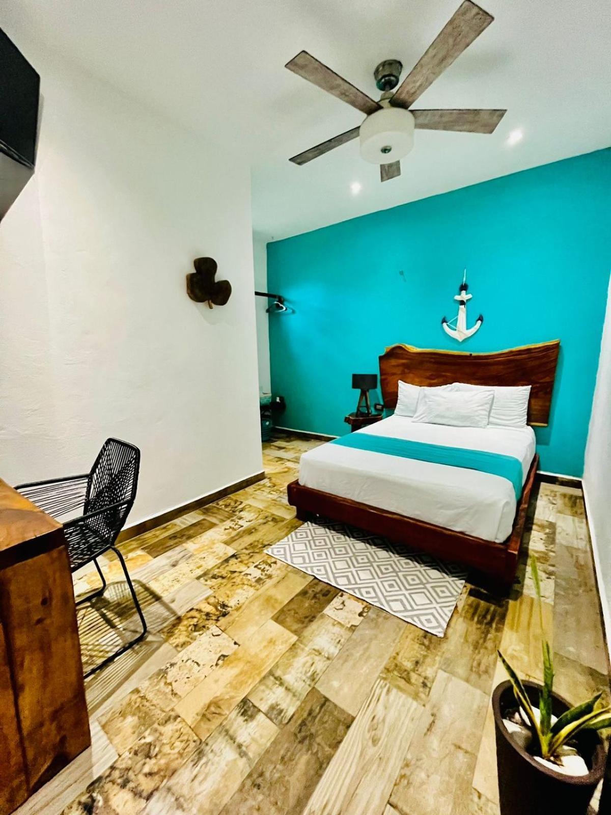 Hotel Y Beach Club Casa Mia Xulha -Bacalar Xul-Ha Екстериор снимка